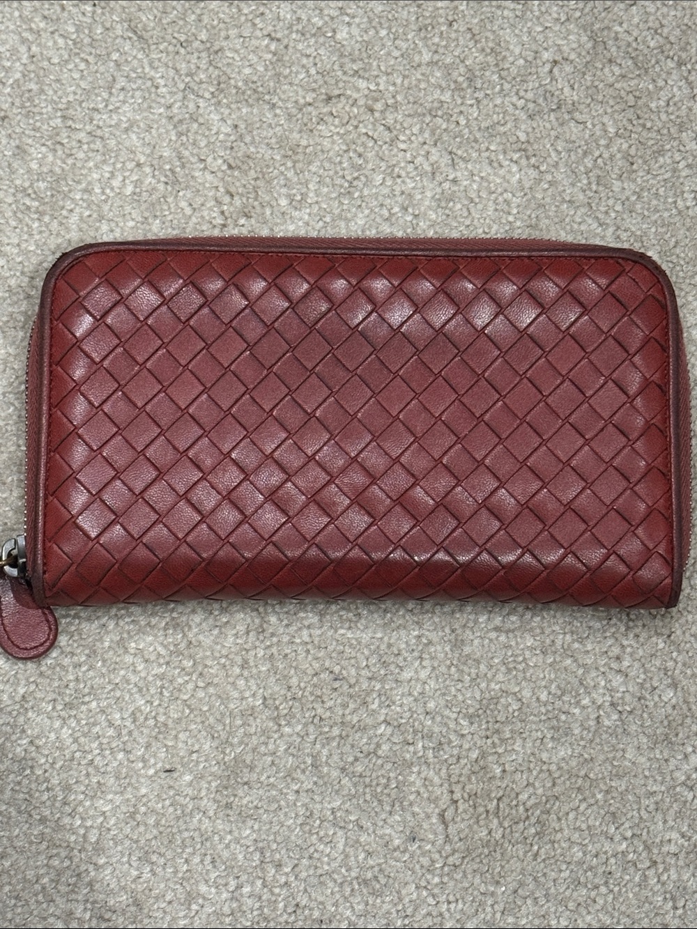Bottega Veneta Intrecciato Zip-Around Wallet - Burgundy Red